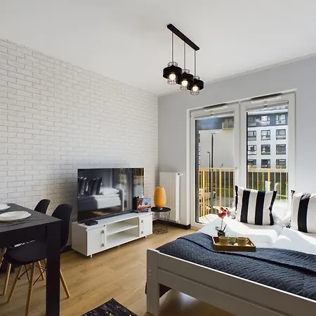 Exceptional Apartments With Parking By Noclegi Renters Krakow Exterior photo
