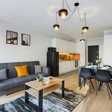 Exceptional Apartments With Parking By Noclegi Renters Krakow Exterior photo