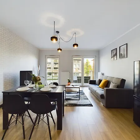 Exceptional Apartments With Parking By Noclegi Renters Krakow Exterior photo